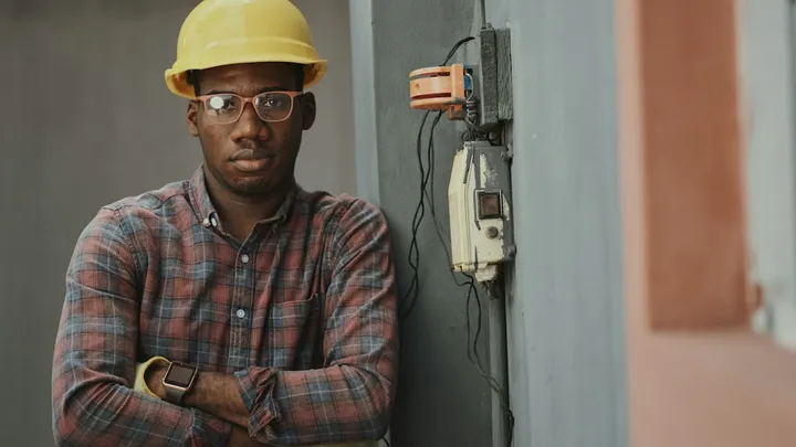 Best Watch For Construction Workers: What To Look For