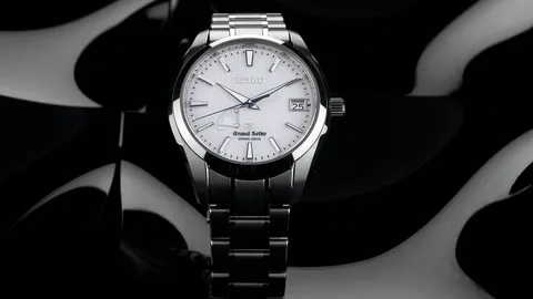 Grand Seiko Snowflake: Quiet Perfection