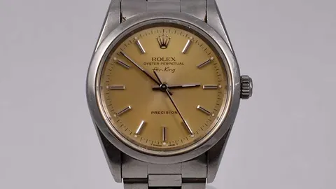 Watches On Screen: Product Placement Or Icon?