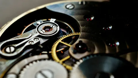 Set Day And Date On A Mechanical Watch Safely